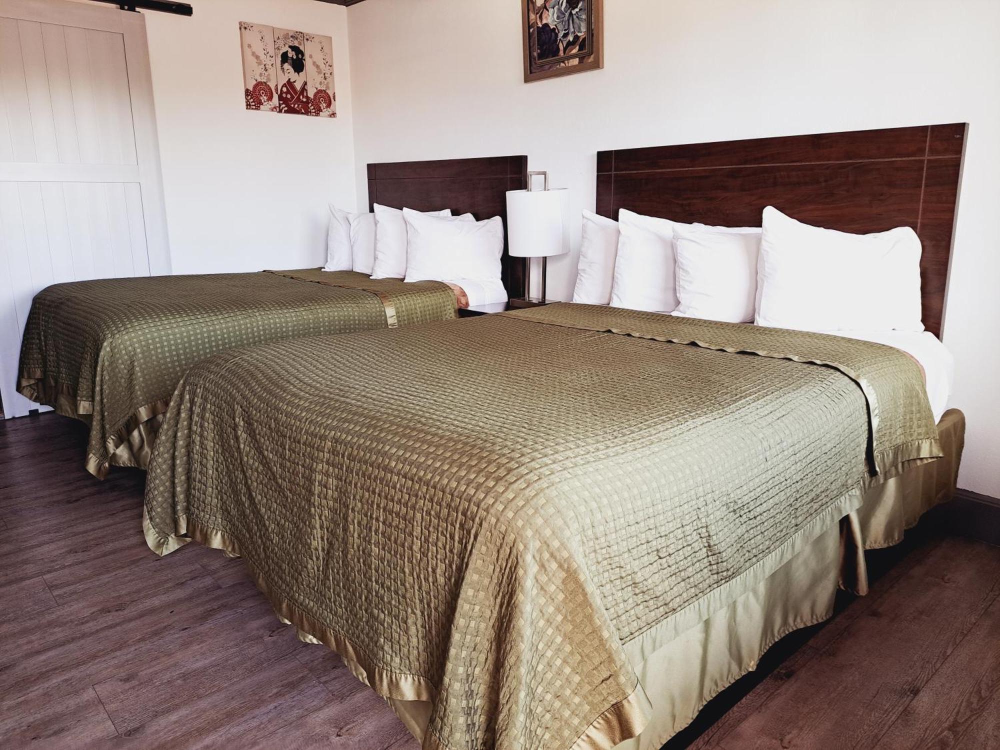Dunes Motel - Бенд Екстериор снимка